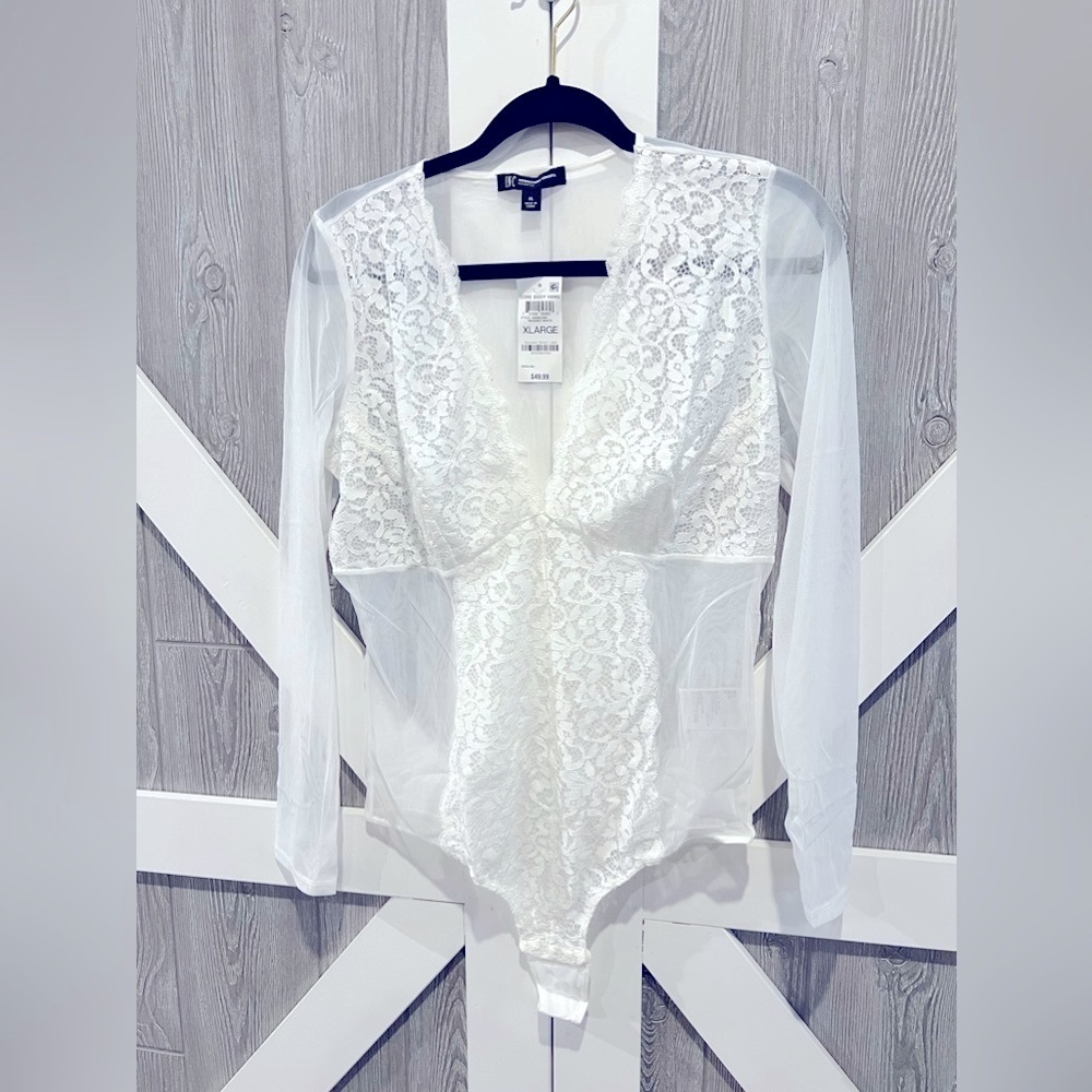 D06.20. NWT INC Int’l Concepts Long-Sleeve Lace Mesh Bodysuit (White, XL)